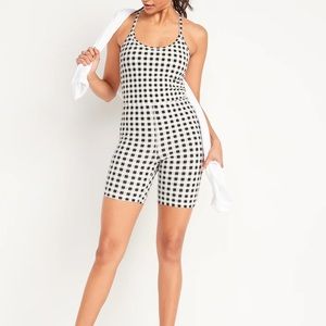 Old Navy Powerchill Body Suit XL